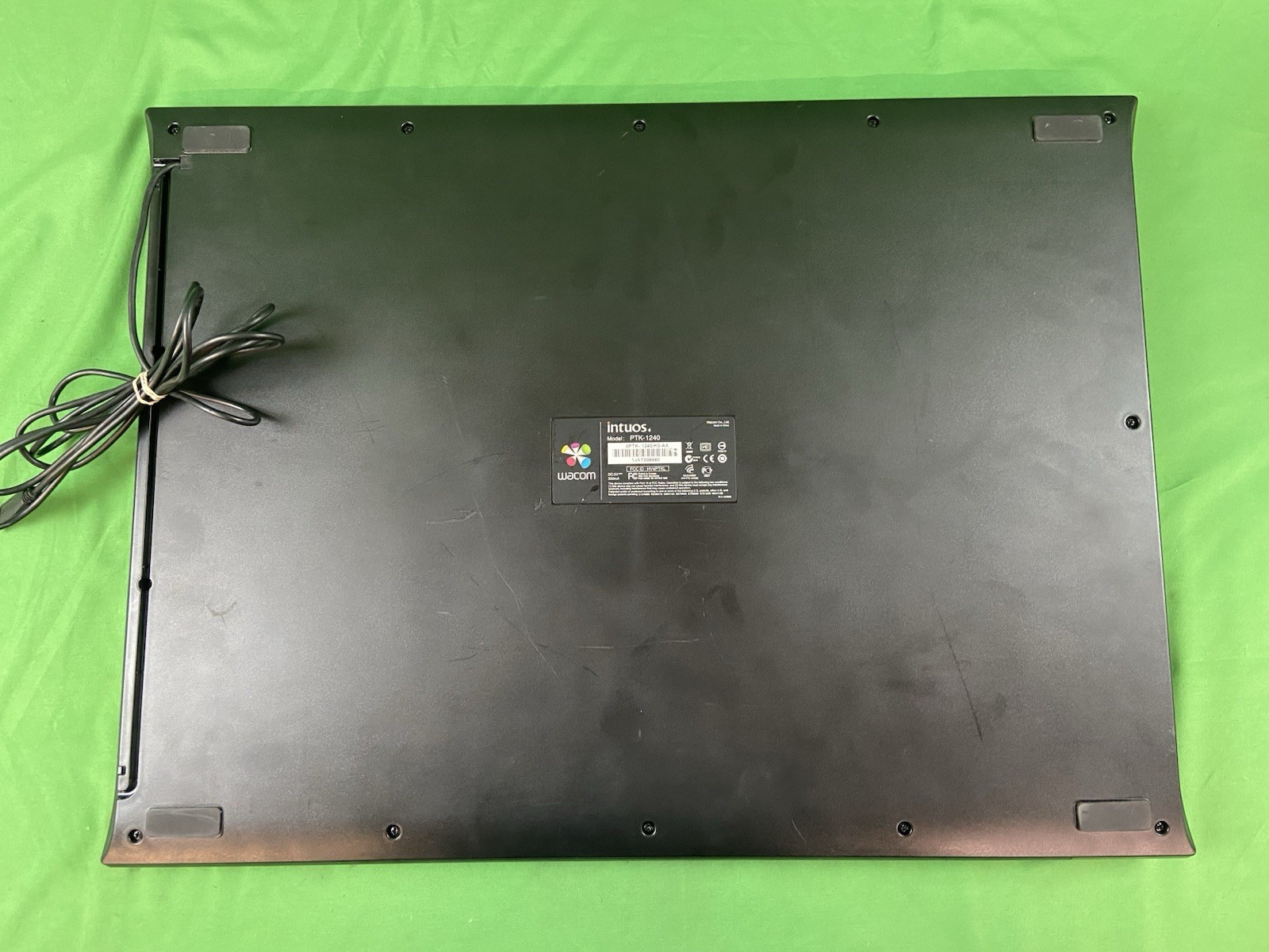 Wacom Intuos 4 XL PTK-1240 Graphics Tablet USB | Powers On Untested