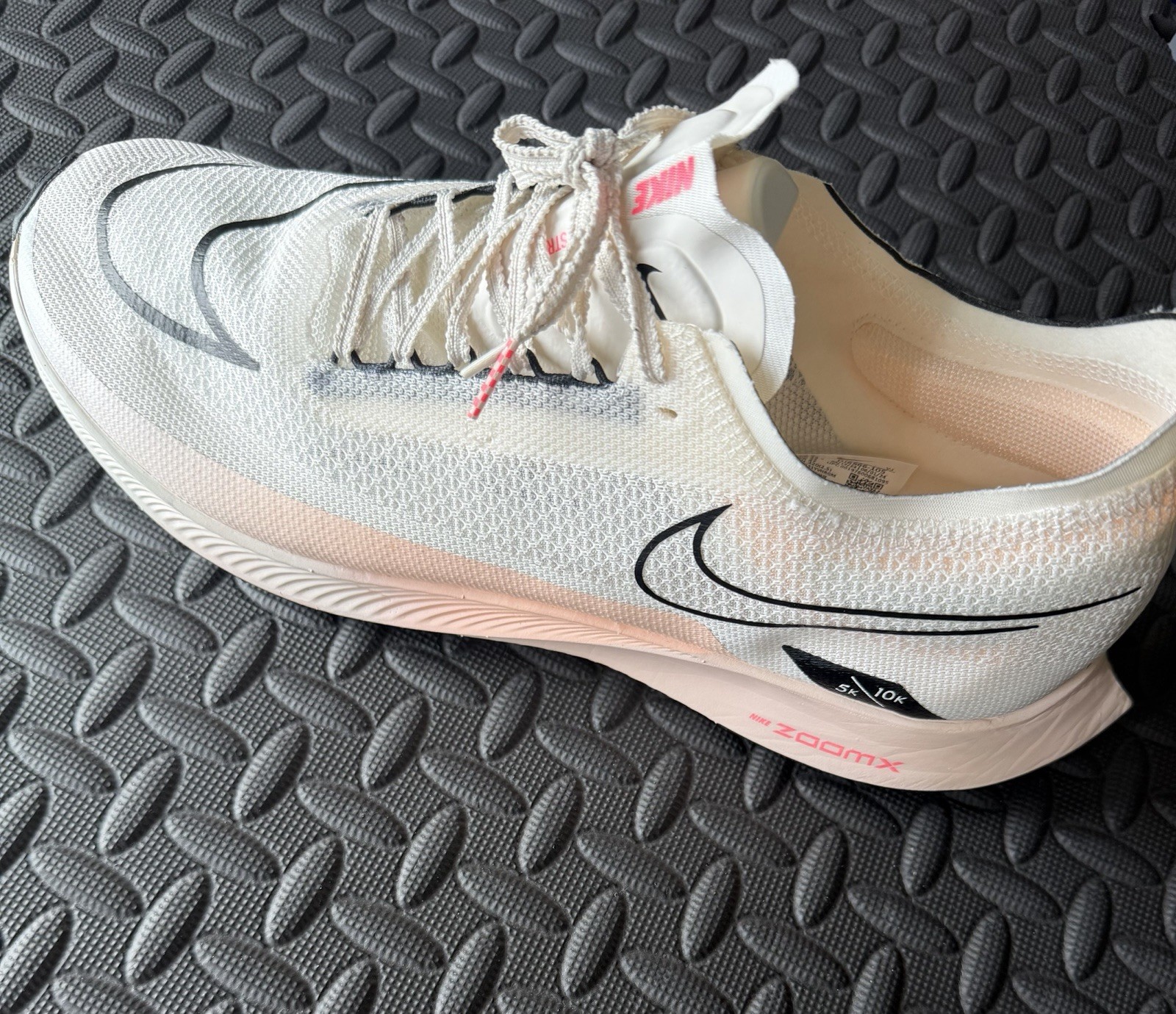 Men’s 14 | DJ6566-105 Nike ZoomX Streakfly Road Racing Shoes