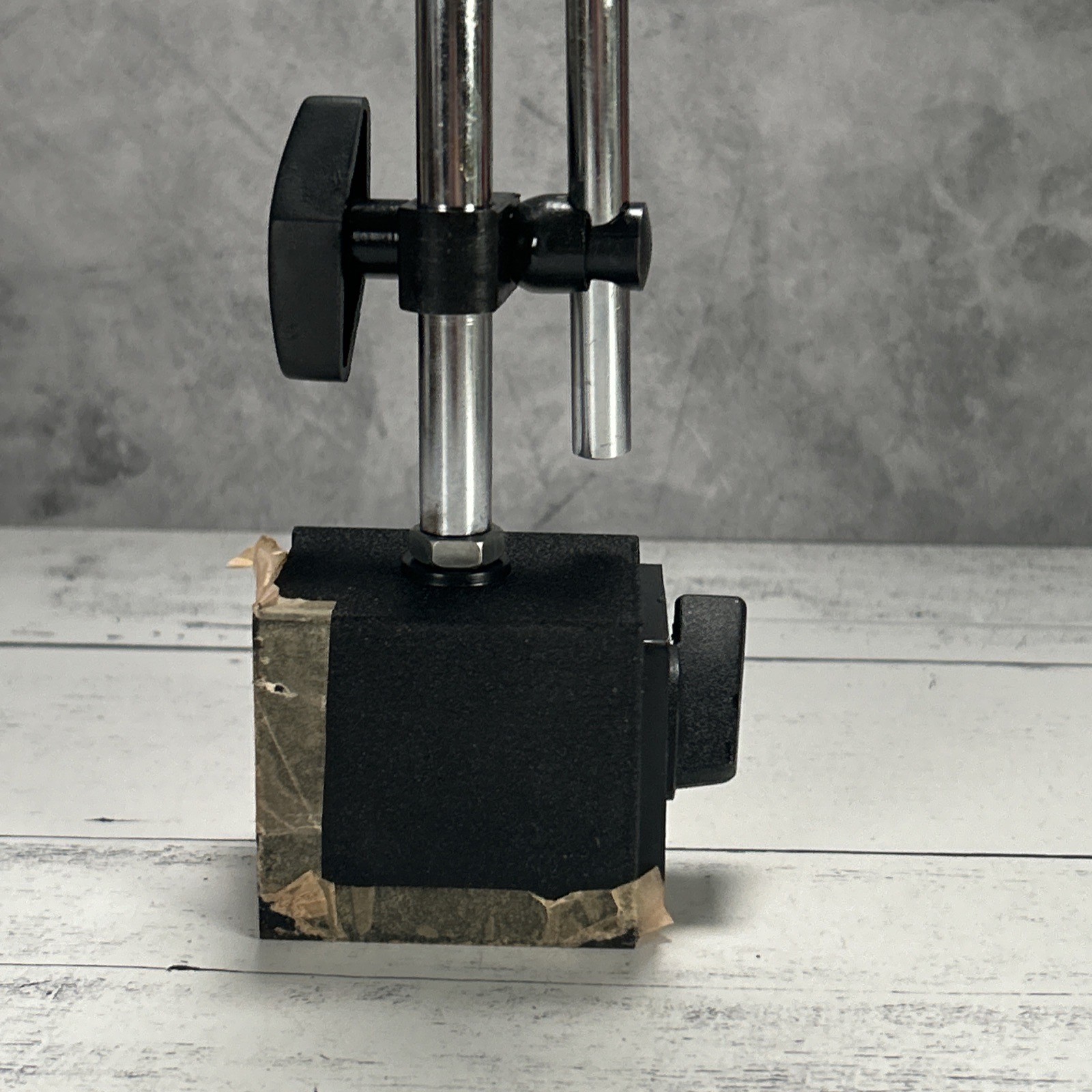 Cen-Tech Magnetic Base Indicator Holder P5646 Machinists Measuring Tools