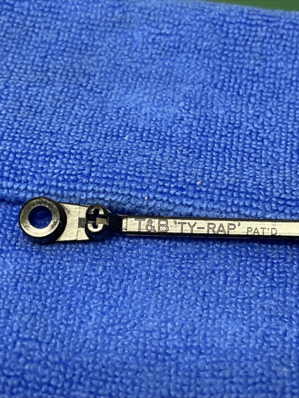 THOMAS & BETTS CORPORATION ~ TY534MX ~ STRAP,TIEDOWN,ELECTRICAL (25 PCS)