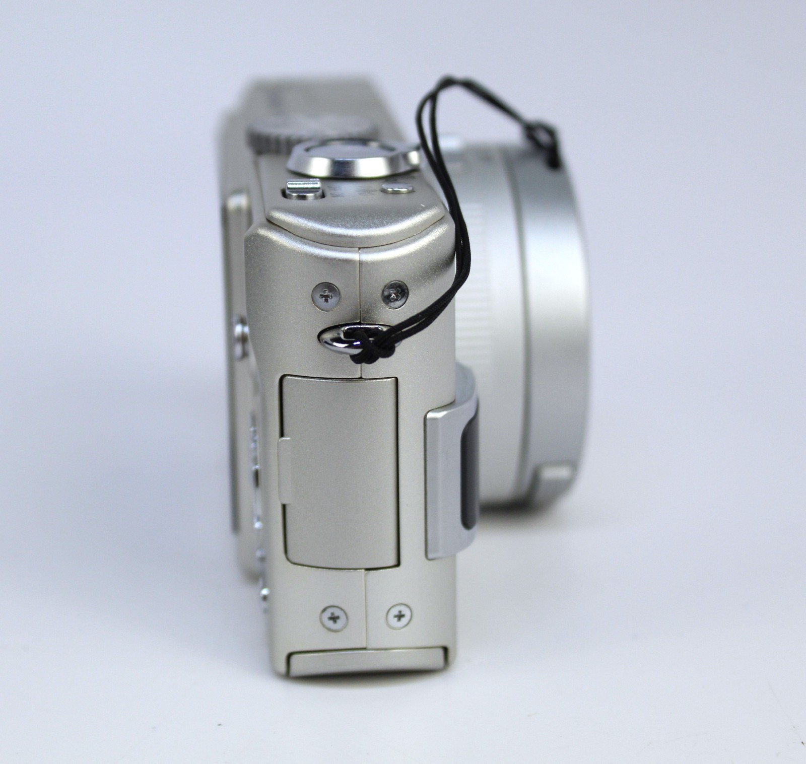 Panasonic Lumix DMC-LX1 8.4MP Digital Camera