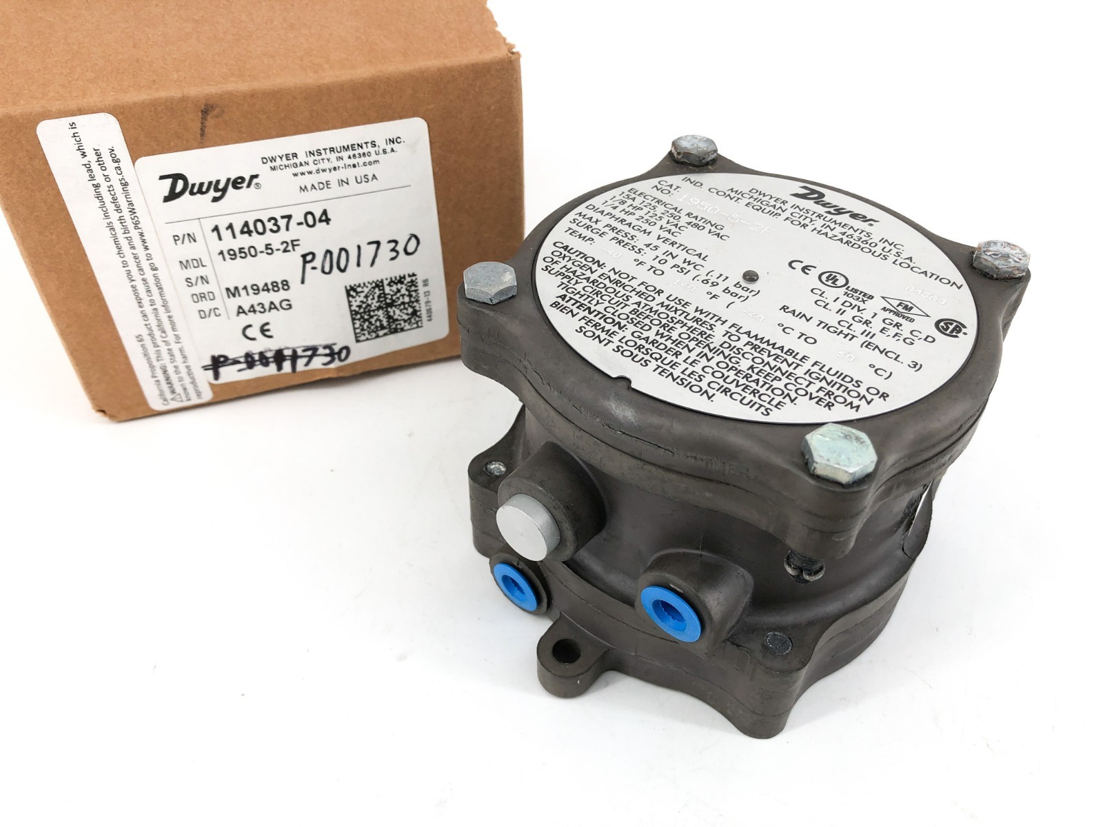 New Dwyer 1950-5-2F Explosion Proof Pressure Switch 15A 480VAC 114037-04