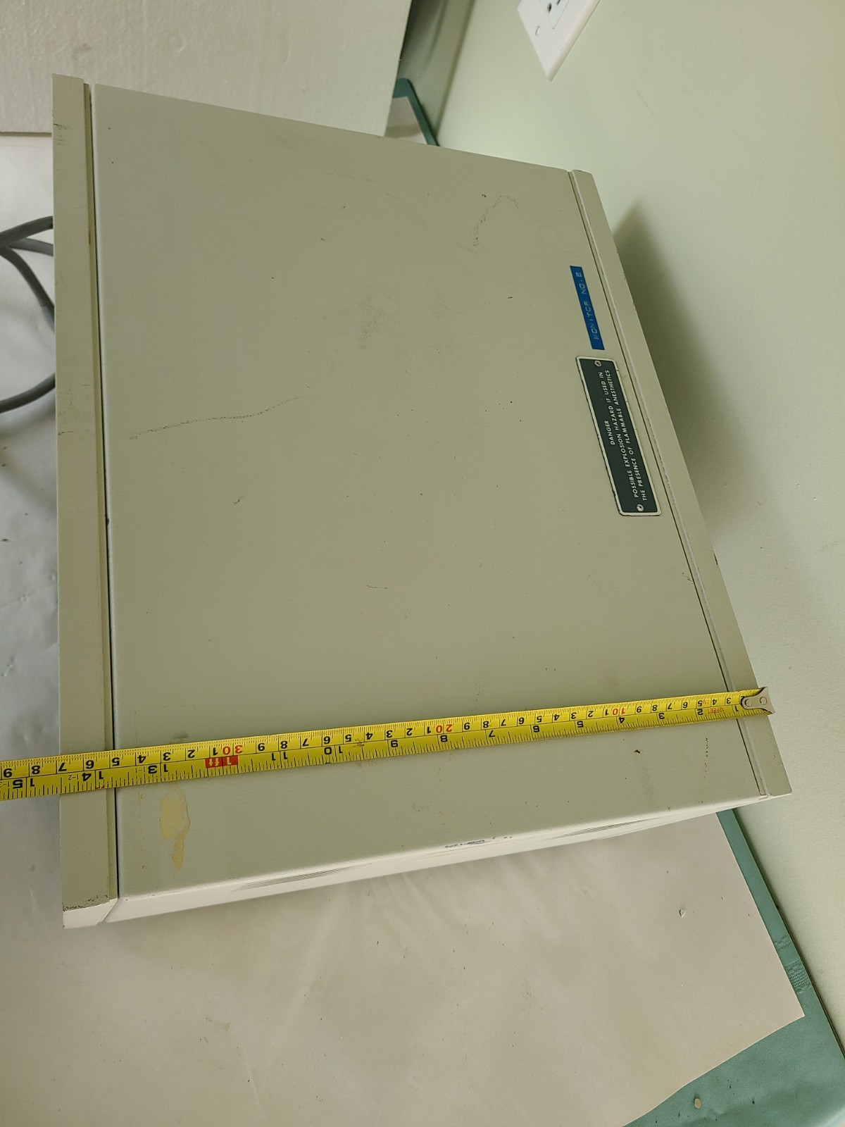 Vintage Model 2106 FETASONDE unit ROCHE, Powers Up, AS IS UNTESTED