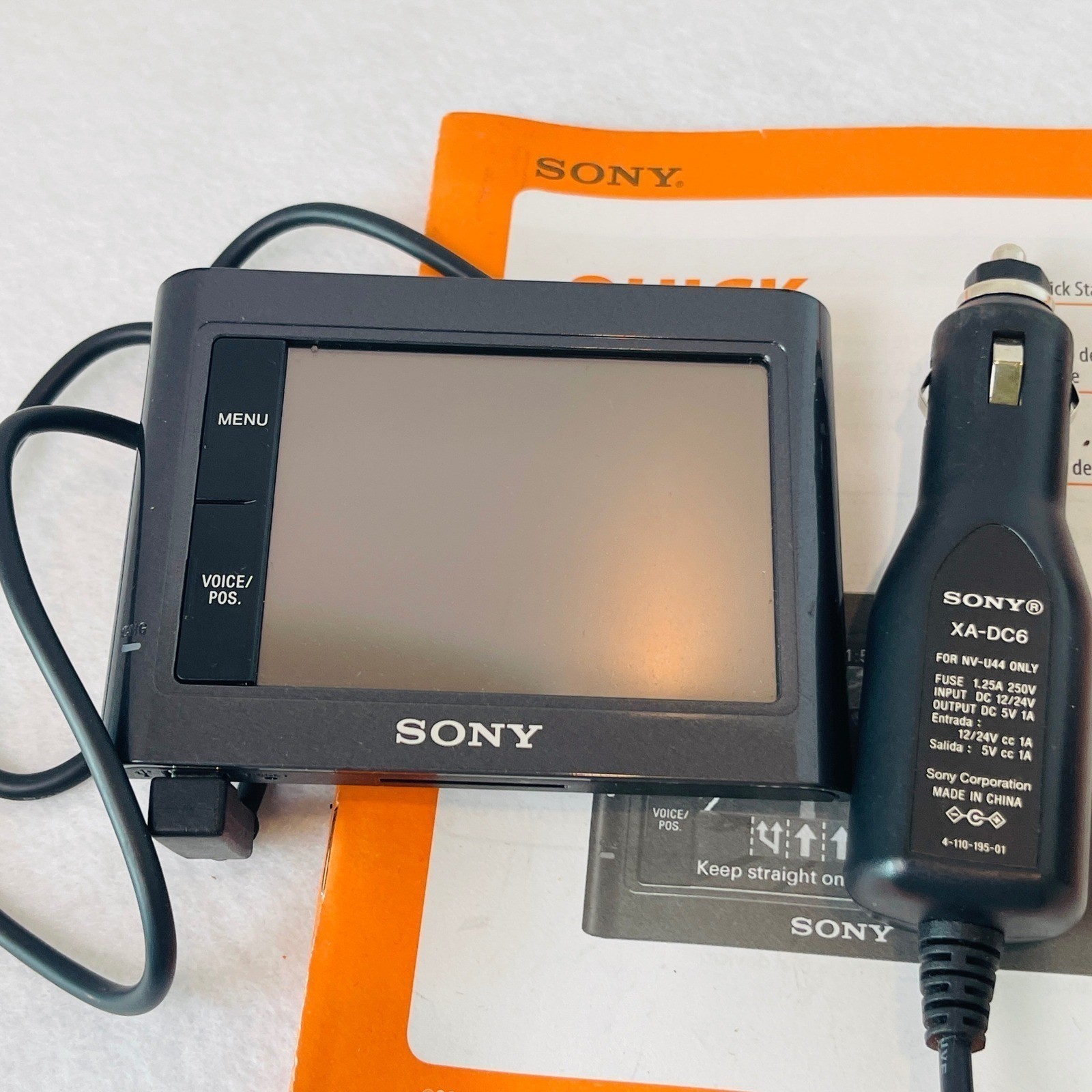 Sony NavU Portable Navigation System GPS Satellite and Car Charger NV U 44