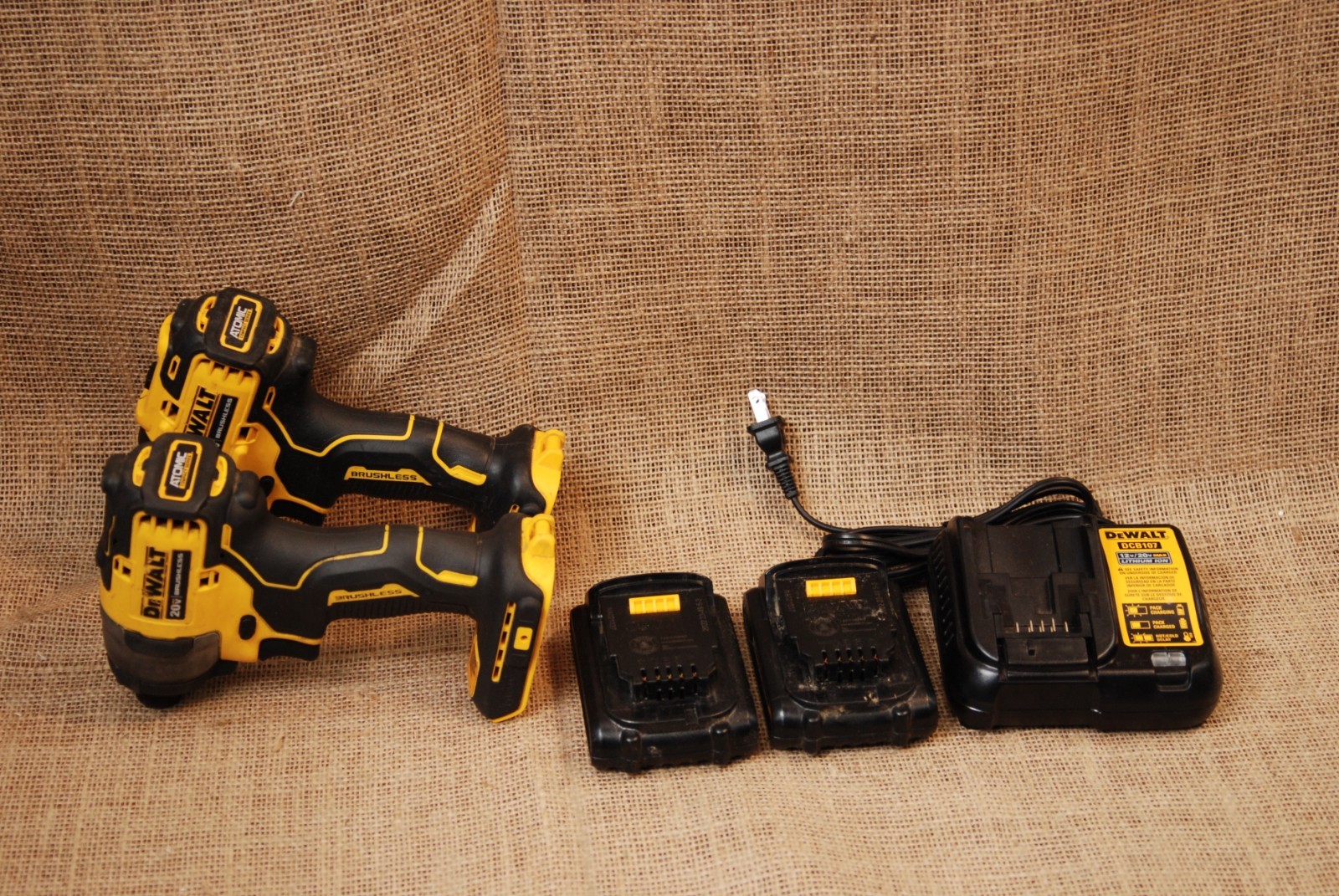 DEWALT Combo Set DCD708/DCF809 W/ 2 Batteries & Charger