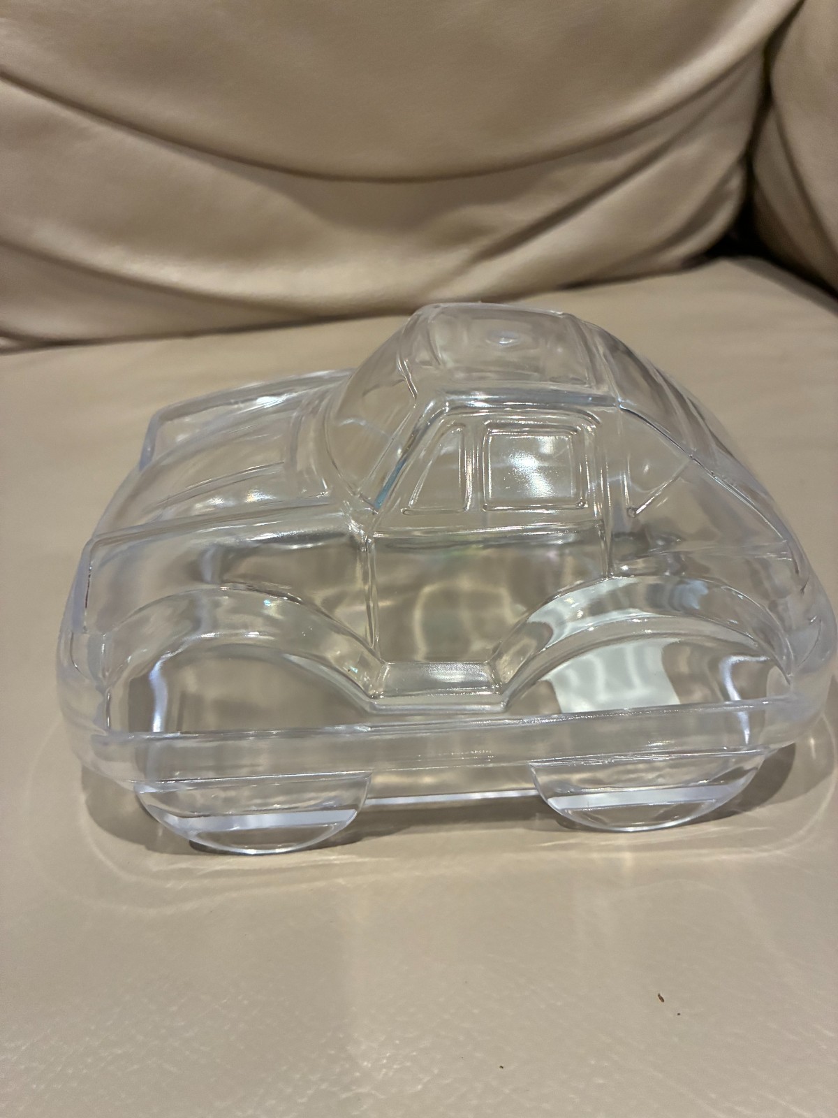 TRINKET BOX PLASTIC CAR NWT