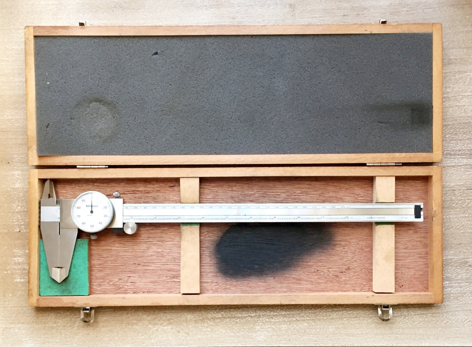 Mitutoyo Dial Caliper 12" Calibrated 505-645-50 .001" + Case JAPAN -FULLY REFURB