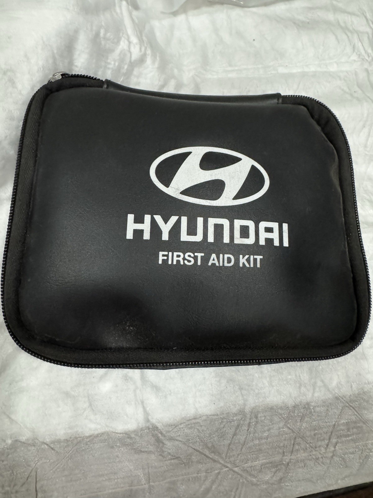 Hyundai First Aid Kit OEM 00083 J0F73