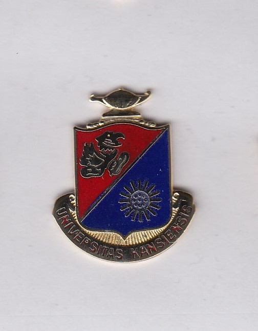 US Army ROTC University of Kansas crest DUI badge G-23