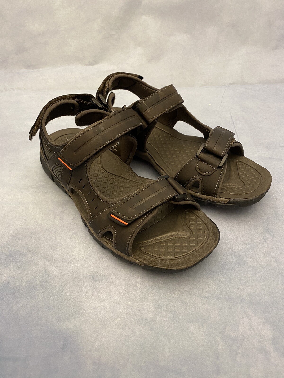 MENS SANDALS SZ 9 SO