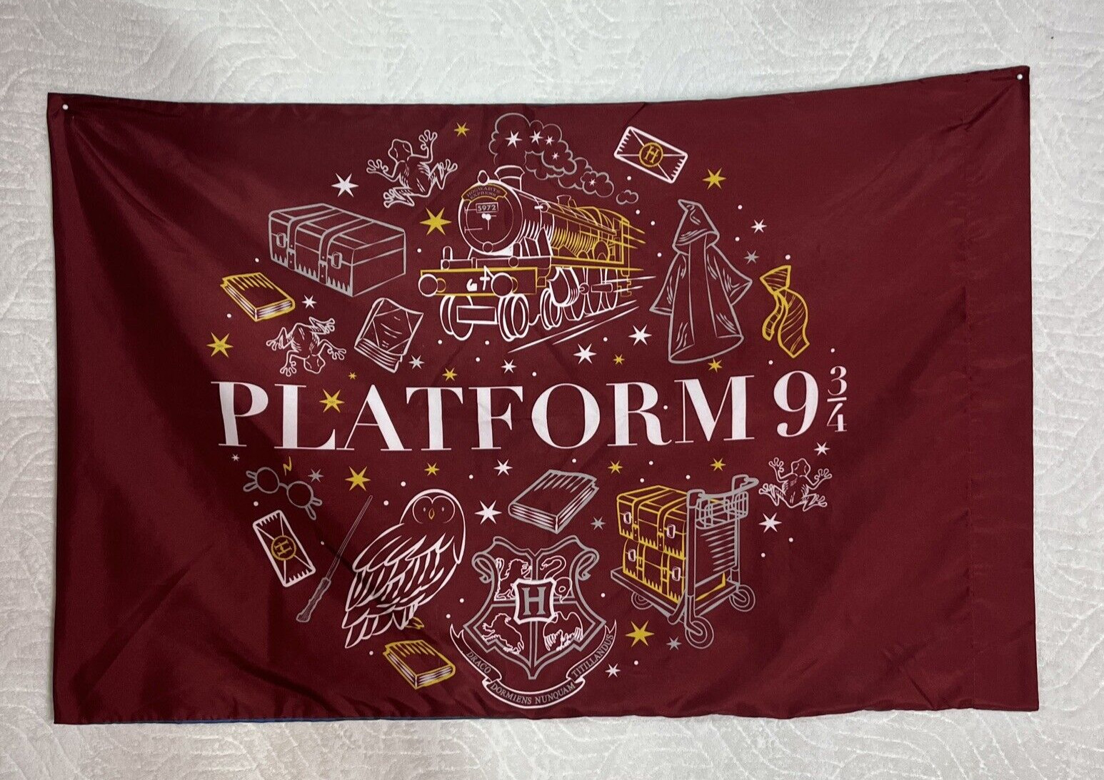 Harry Potter Pillowcase ~Hogwarts & Platform 9 3/4 Design~ Wizarding World 0068