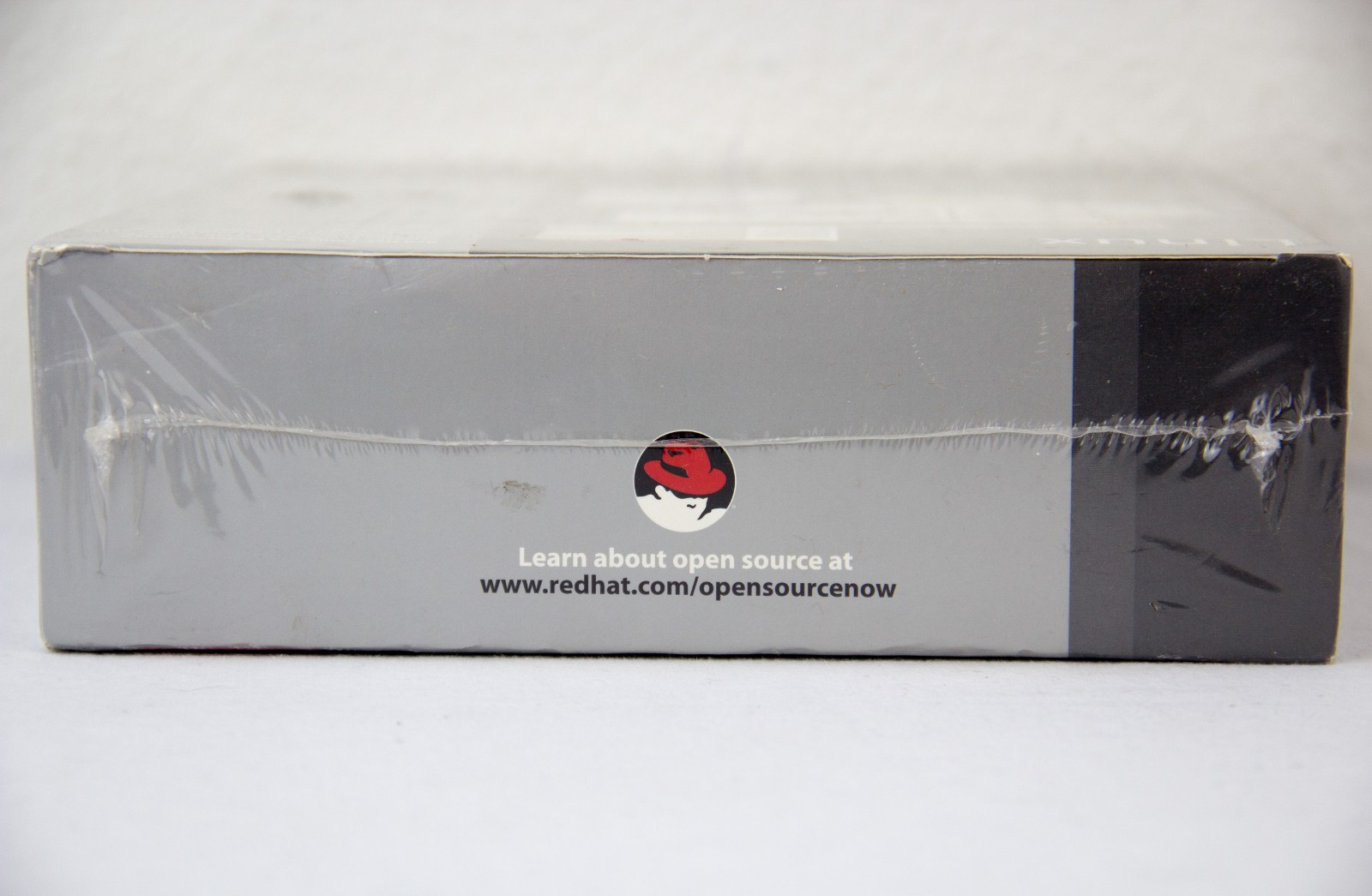 RED HAT Linux 7.3 Professional Operating System OS Brand New SEALED