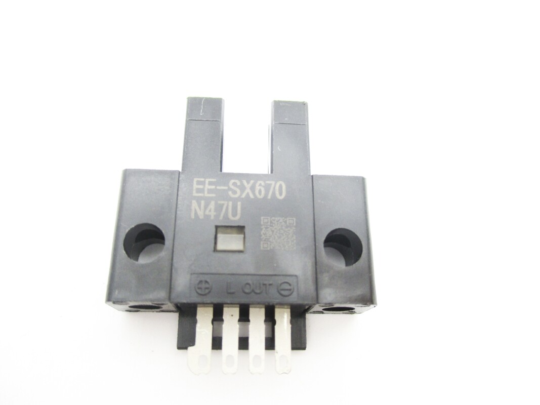 OMRON EE-SX670 NSNP