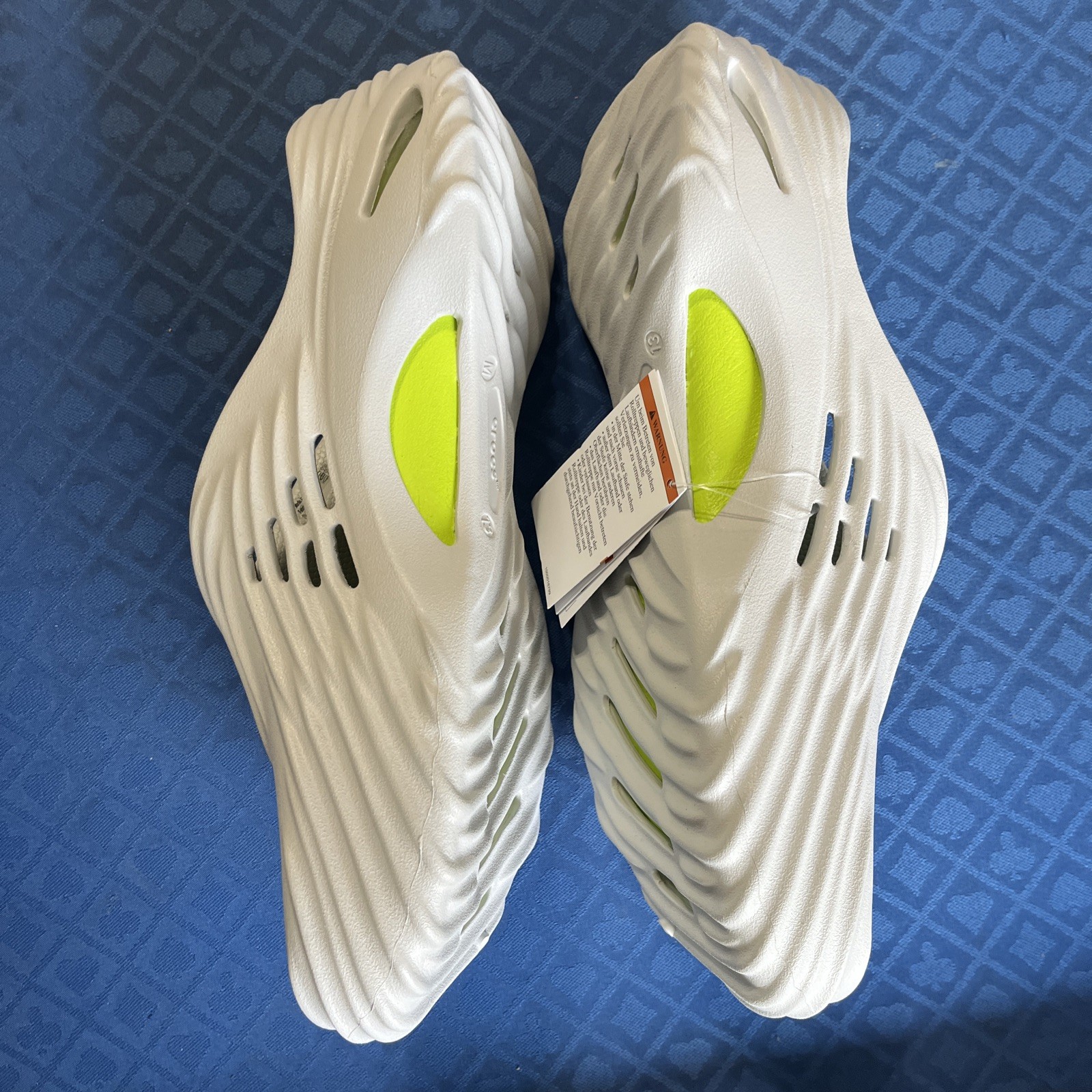 Men's Crocs Echo Wave Atmoshpere/Lime Punch 210521-1FT - NEW Men’s Size 13