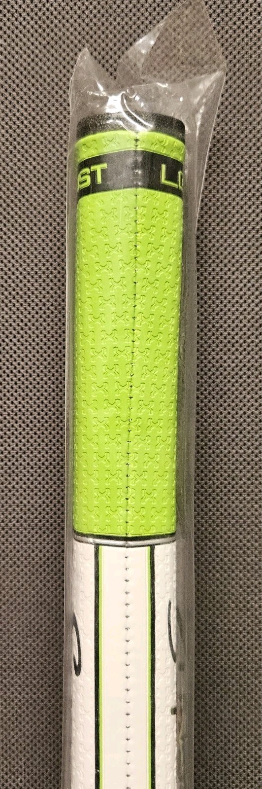 Traxion WristLock Putter Grip