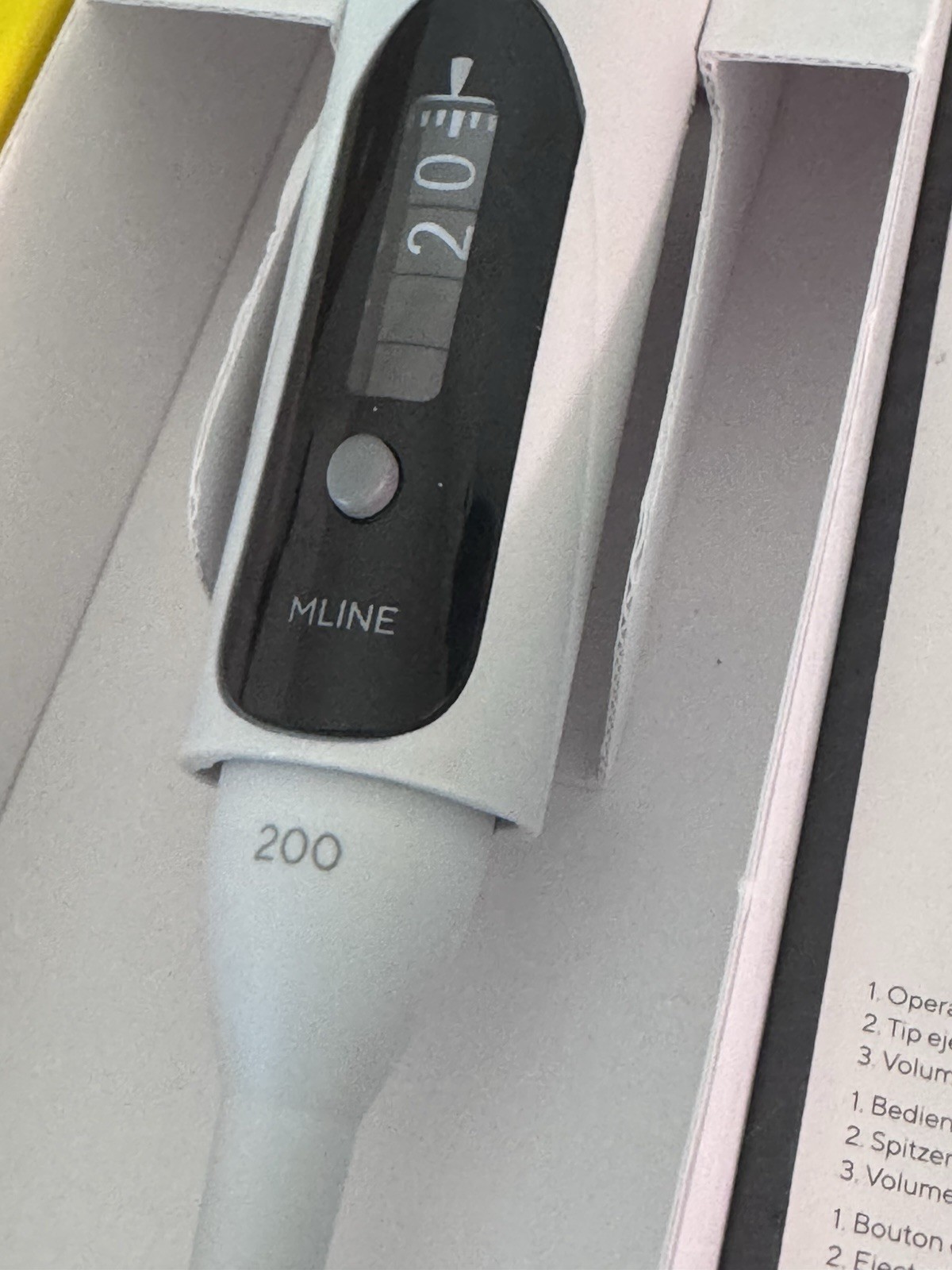 SARTORIUS MLINE MECHANICAL PIPETTE 1-CHANNEL 20-200 µL 725060 BIOHIT