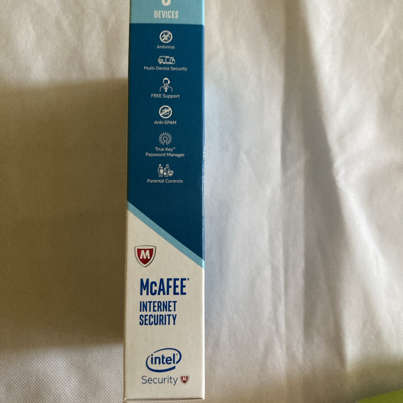 2016 Mcafee Internet Security 3 Devices 1 Year - Factory Sealed