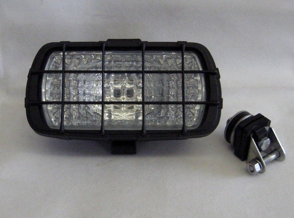 Wipac S7201 24Volt Work Spot lamp light Switched, grille + bulb