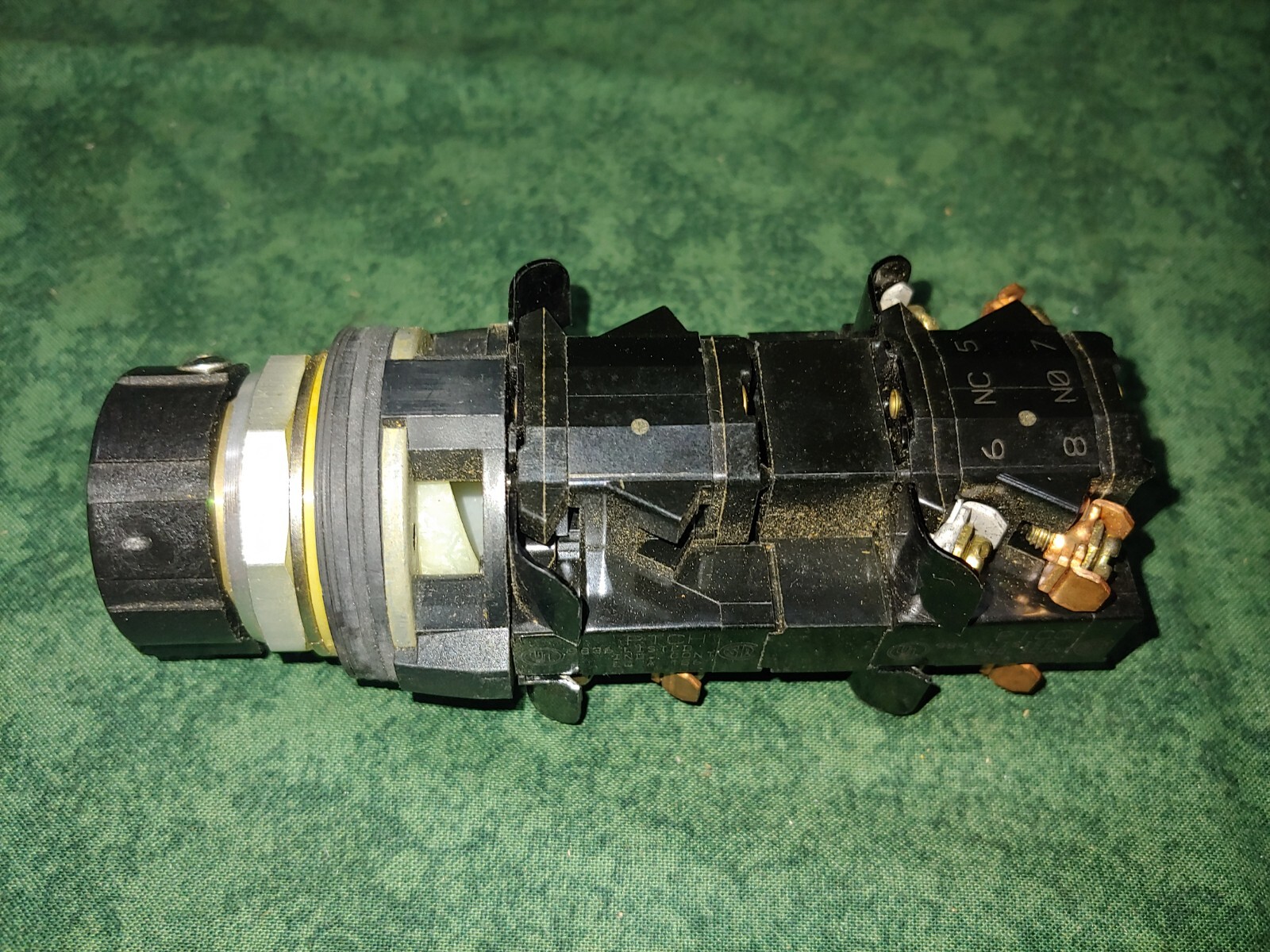 Micro Switch Selector Cam Switch with PTCH & PTCC Contact Blocks (43942-B2)