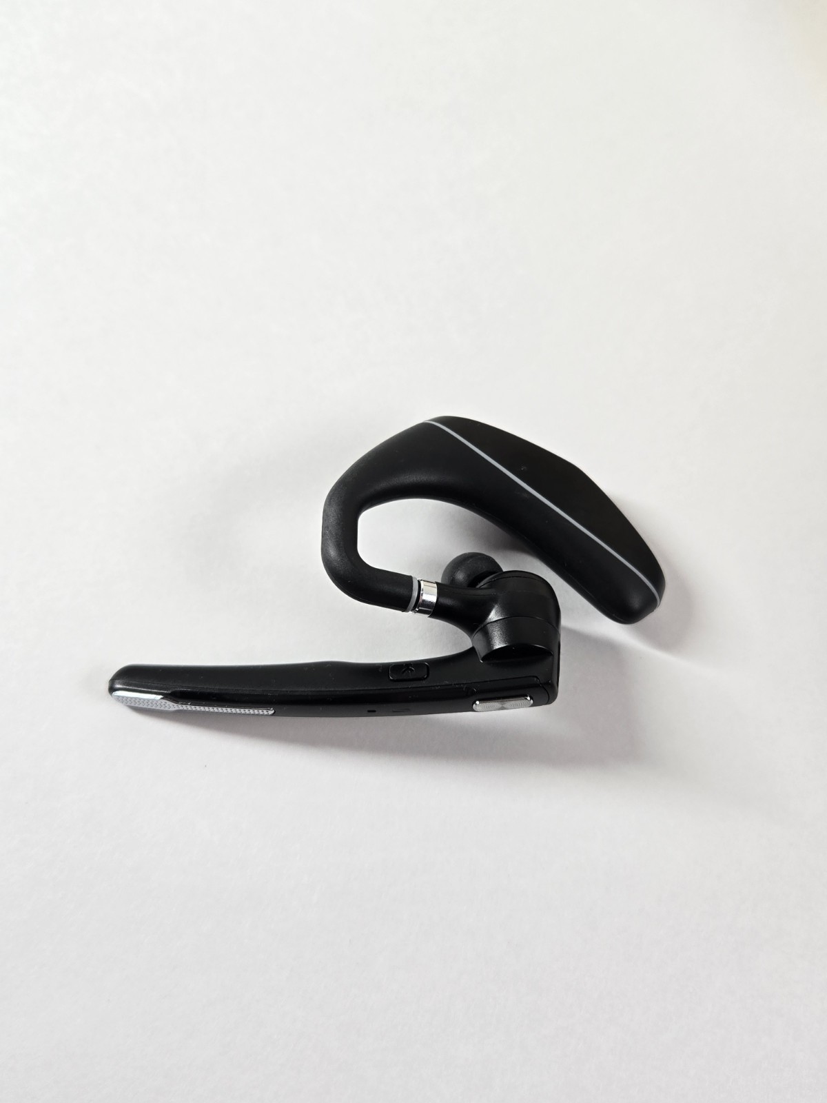 EKVANBEL A6L Bluetooth Headset Wireless Earpiece with Charging Case