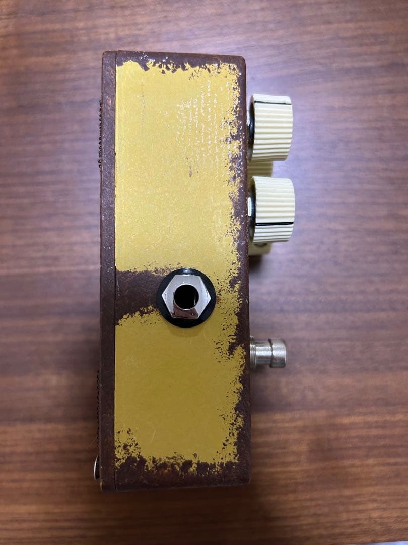 kirdian C6H8O6 Fuzz Distortion