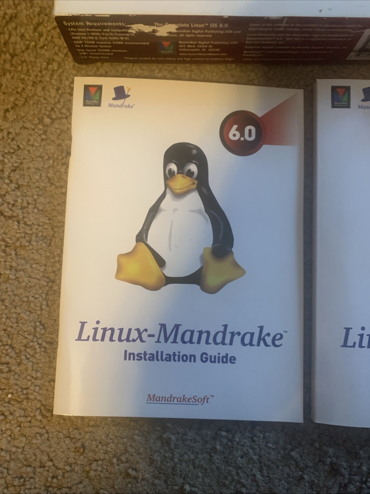 Complete Linux Operating System 6.0 – Linux Mandrake Red Hat Edition CIB