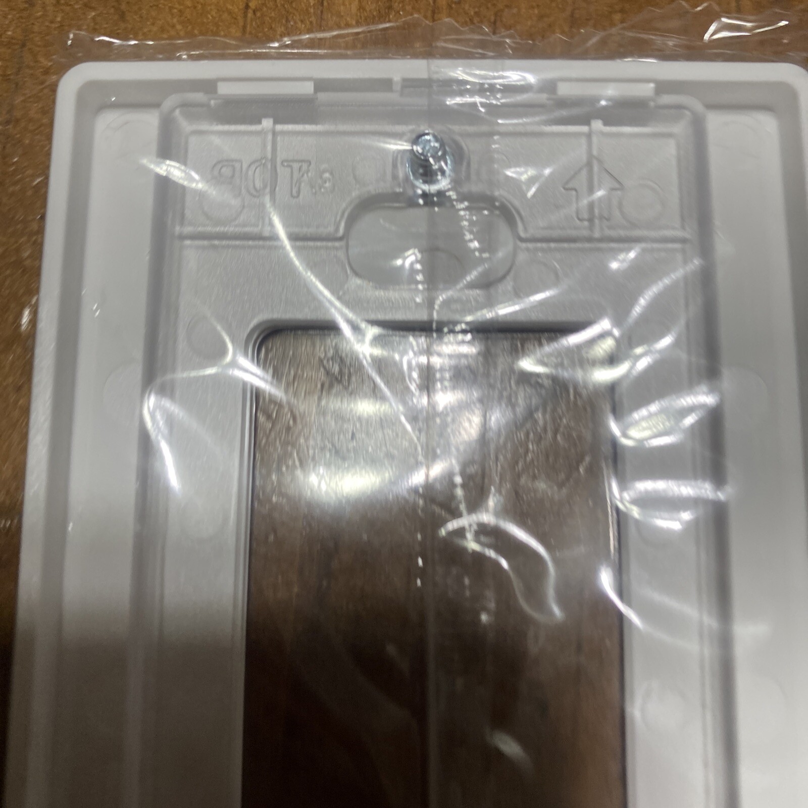 NEW Rocker Wallplate, Gloss, White Screwless