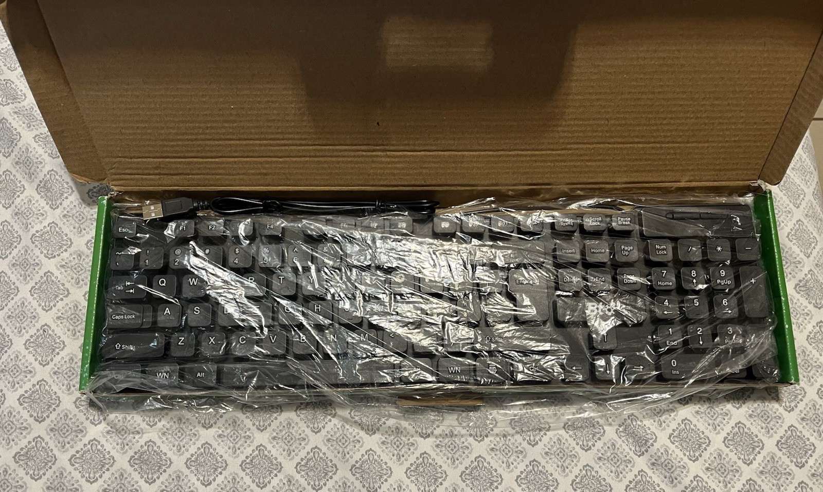 BTO Wired Keyboard Full Size 104-Key with Numeric Keypad Black