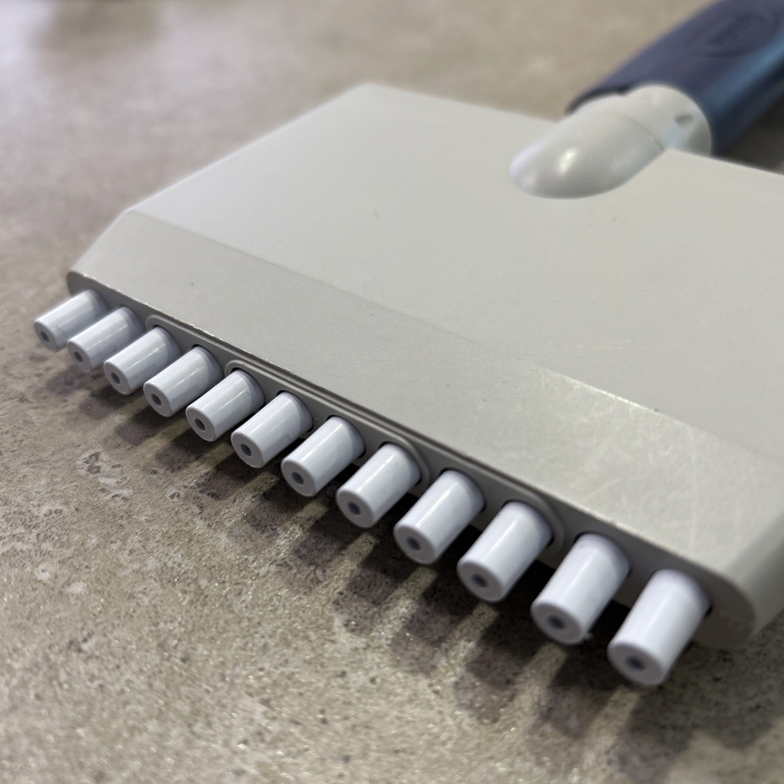 RAININ PipetLite L12-200 LTS Pipette