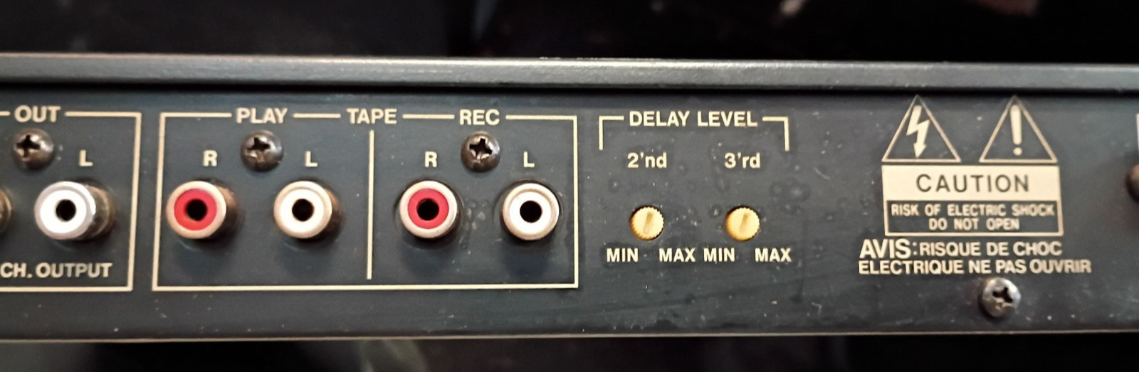 ADC DD-4AX Stereo Digital Delay Processor COMPLETE IN BOX, POWERS ON LOOKS GOOD