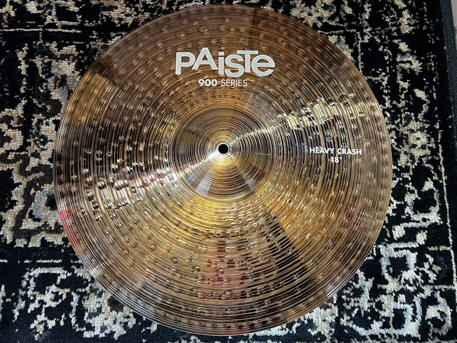 Paiste 18" 900 Series Heavy Crash Cymbal - Traditional
