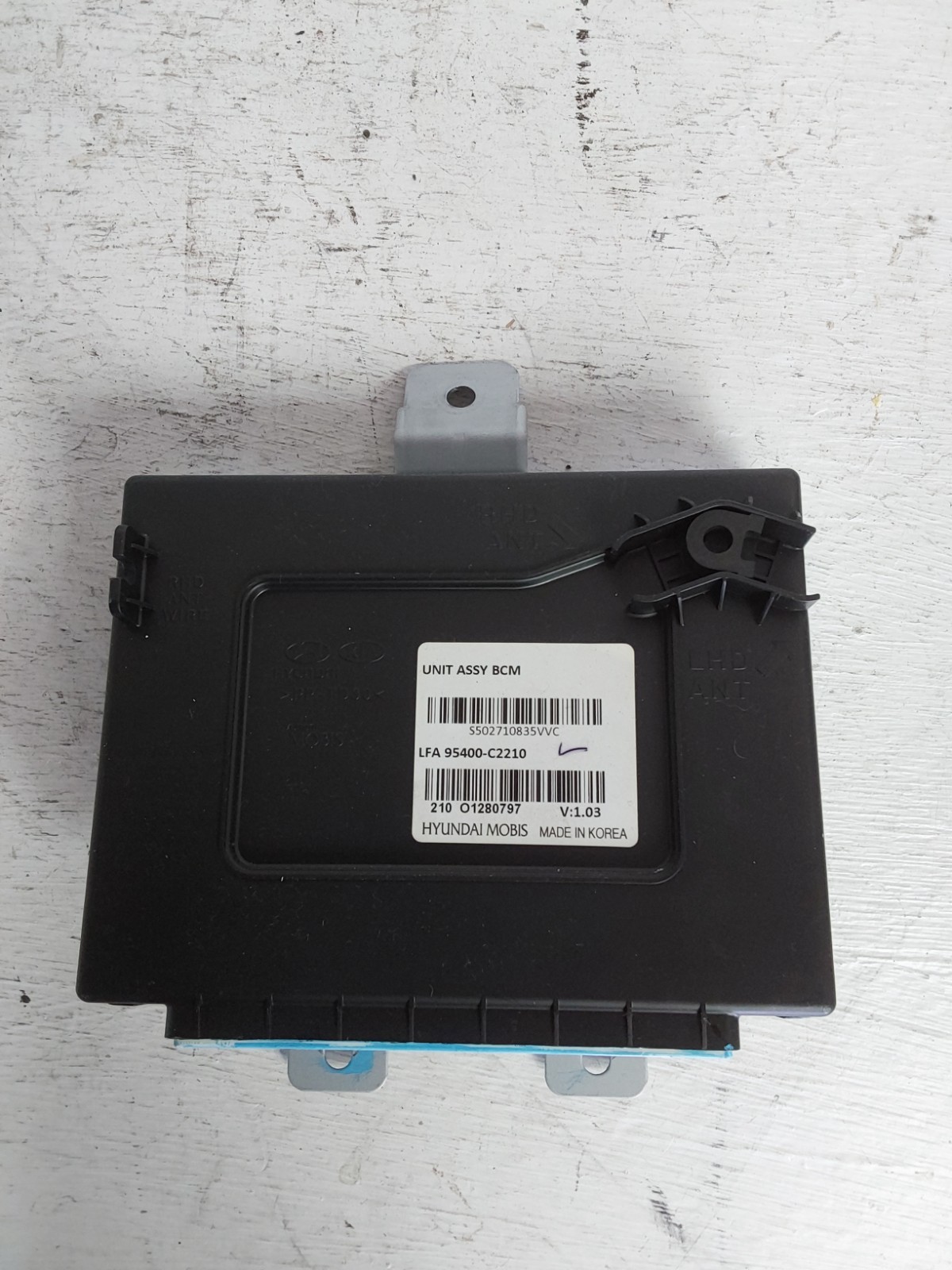 2016 HYUNDAI SONATA BODY CONTROL MODULE BCM 95400-C2210 (P5910)