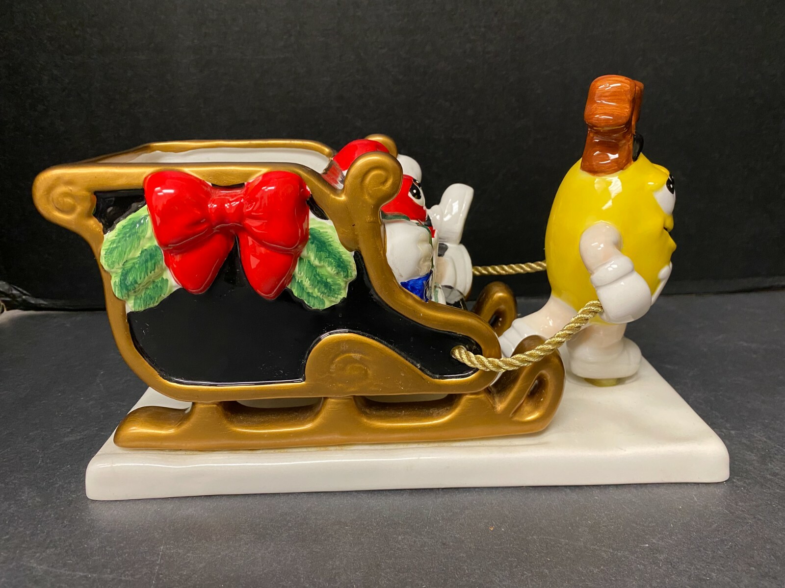 M&M's Christmas Sleigh FTD Mars Planter Rare