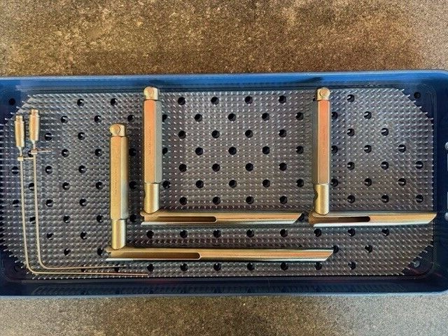Karl Storz Carlens Mediastinoscopes 10970A, 10970B & 10970C with light carriers