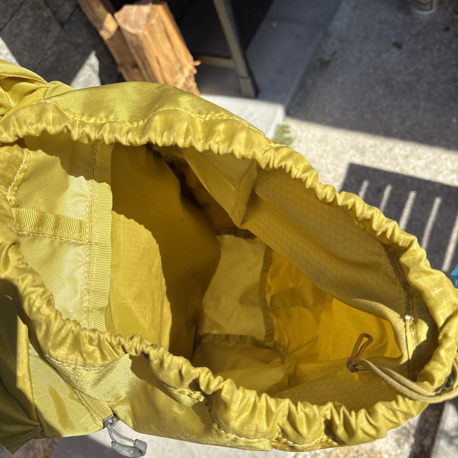 Gregory Nano 18 Hydration Backpack — Unisex, Yellow/Blue