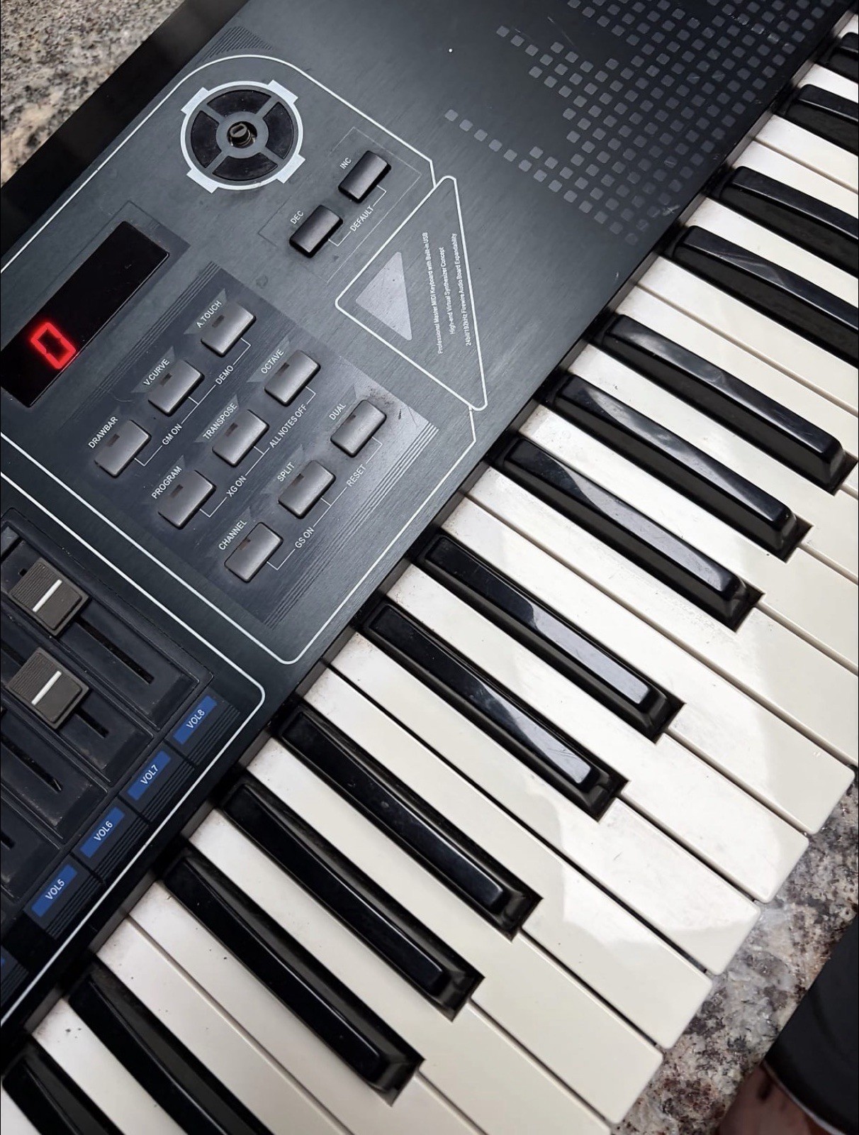 CME UF6 MIDI controller 36 Key W/ SKB Case