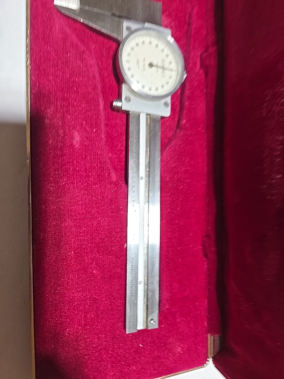 Summit Precision Dial Caliper Stainless Hardened 0-4"