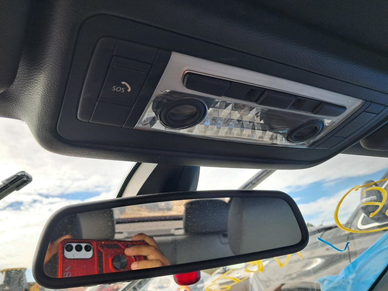 335I 2007 Glove Box 4808698