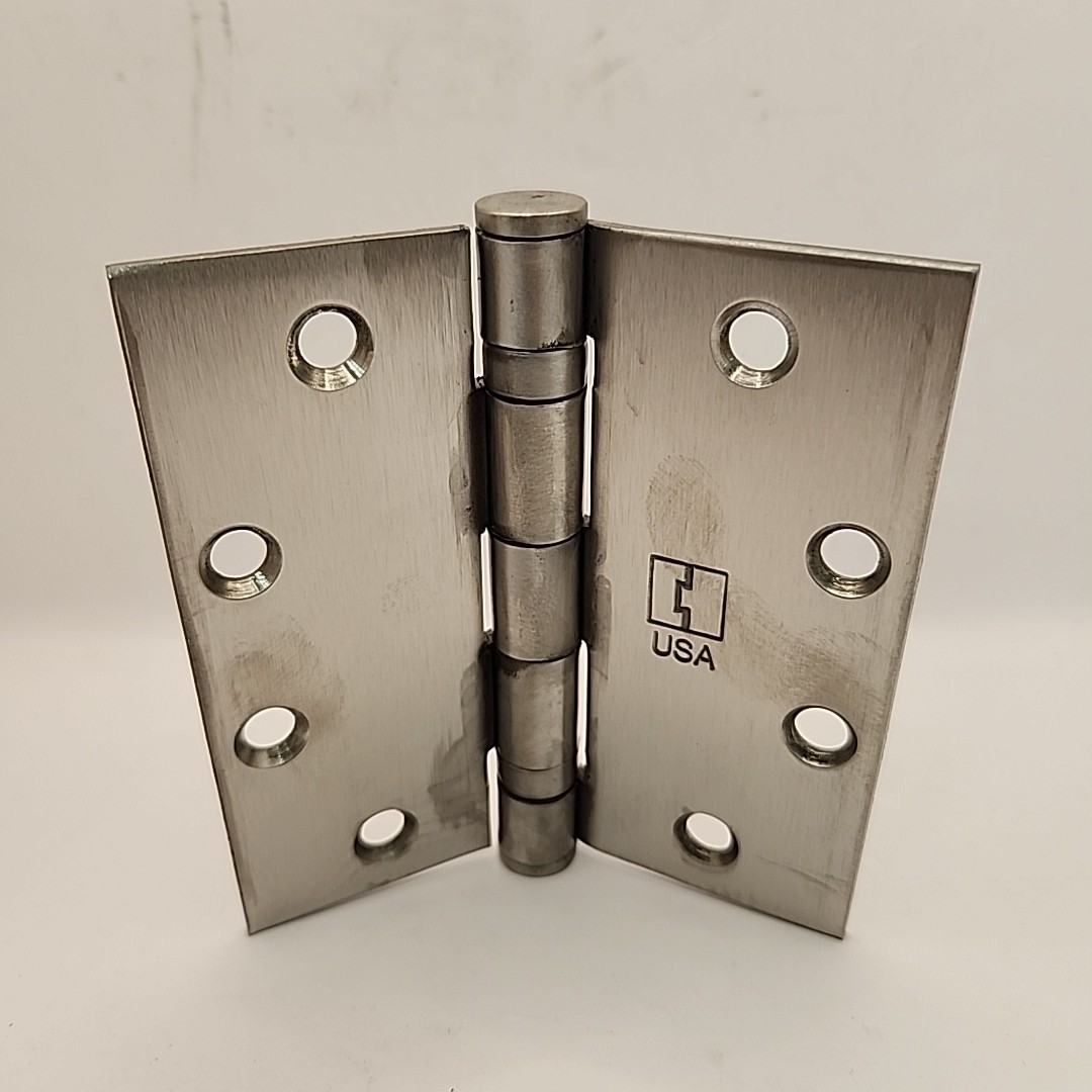 NEW Hager 171235 BB1191 4.5"x4-3/8 US32D Shortlf Satin Stainless Steel -Lot of 3