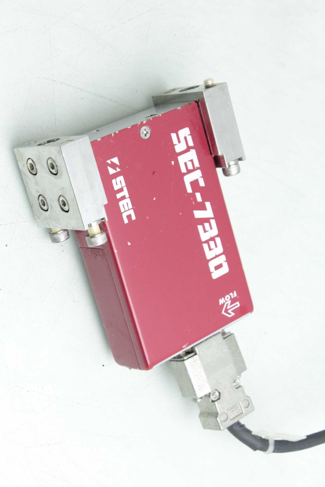 Stec SEF-7330 Mass Flow Controller / 500SCCM Flow Rate / for N2 Nitrogen
