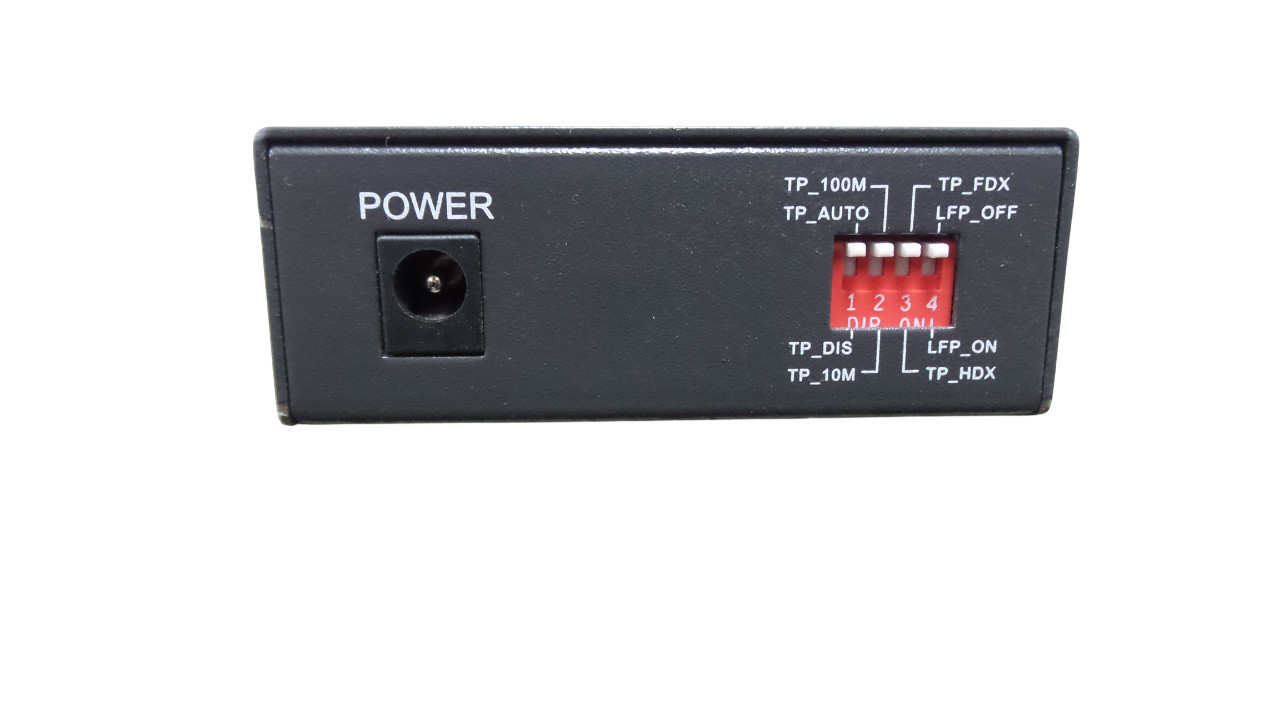 TP-LINK MC100CM Fast Ethernet Media Convert