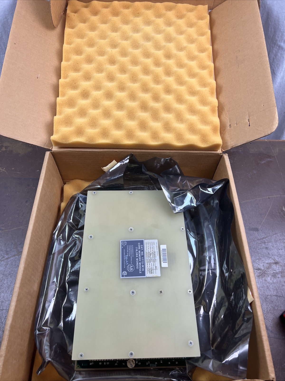 NEW ALLEN BRADLEY 1772-M16 CORE MEMORY MODULE 1772M16 NOS S2