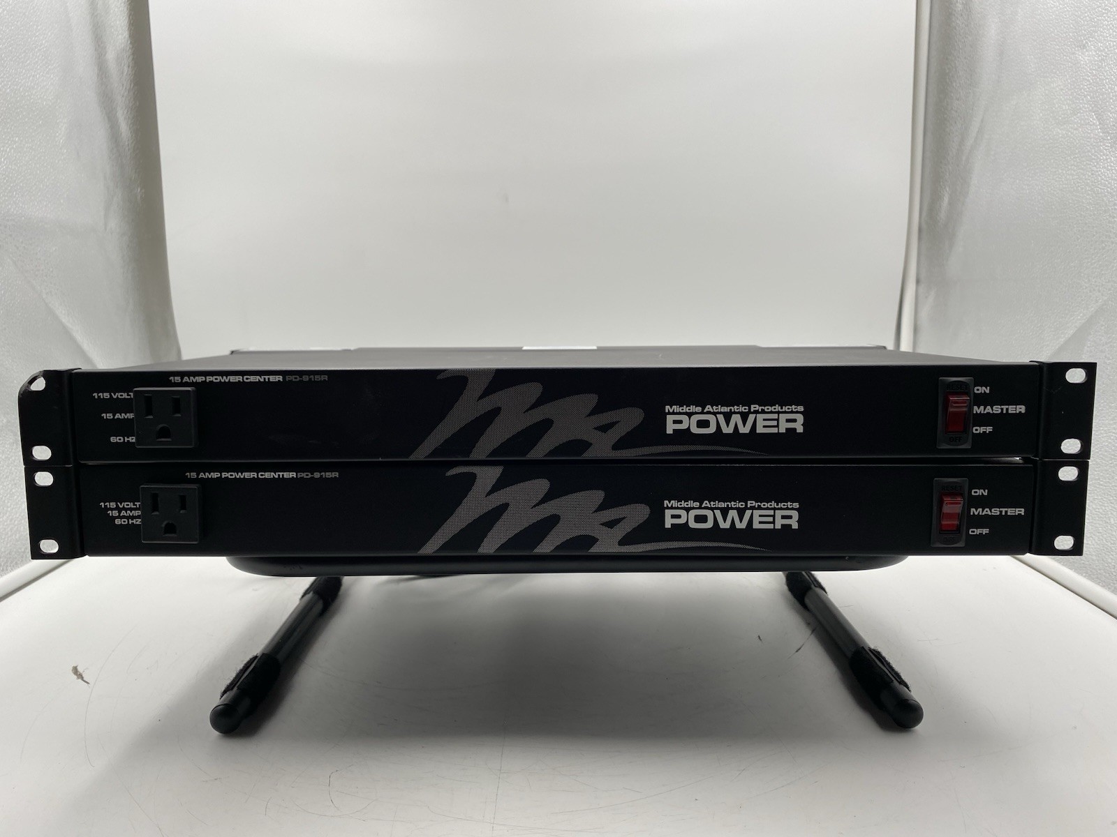 Lot of 2 Middle Atlantic Products PD-915R-PL Rackmount  120V 15A. Max