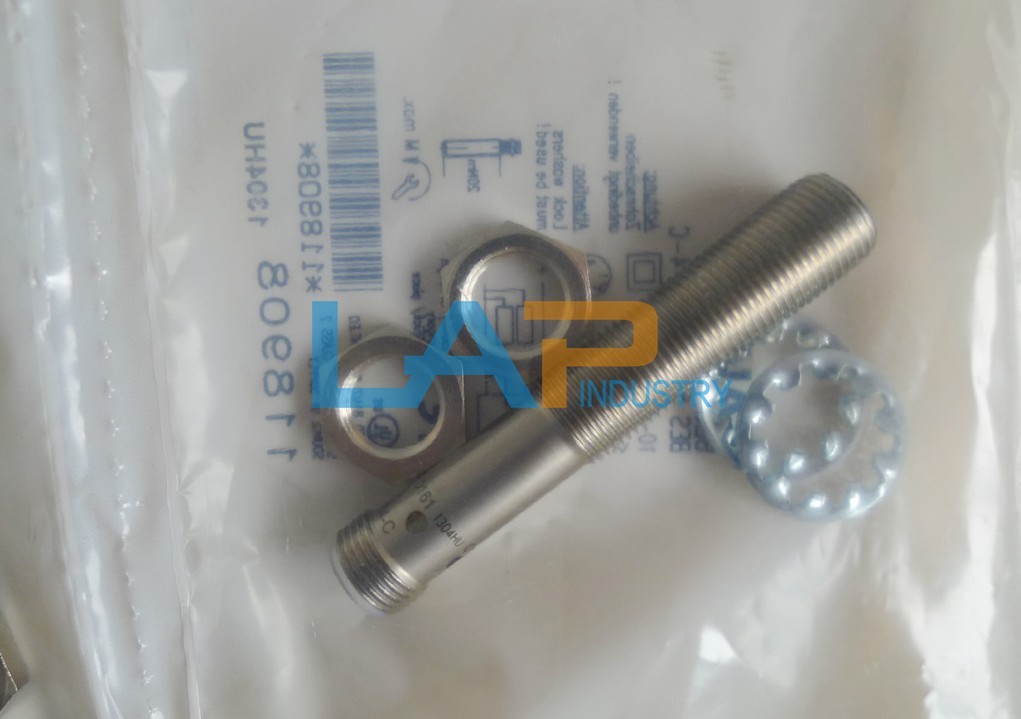 1PC NEW For Balluff Proximity Switch BES 516-214-E5-E-S27