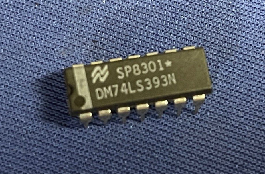 DM74LS393N NSC 74LS393 14-PIN DIP VINTAGE 83 RARE COLLECTIBLE NEW QTY-1
