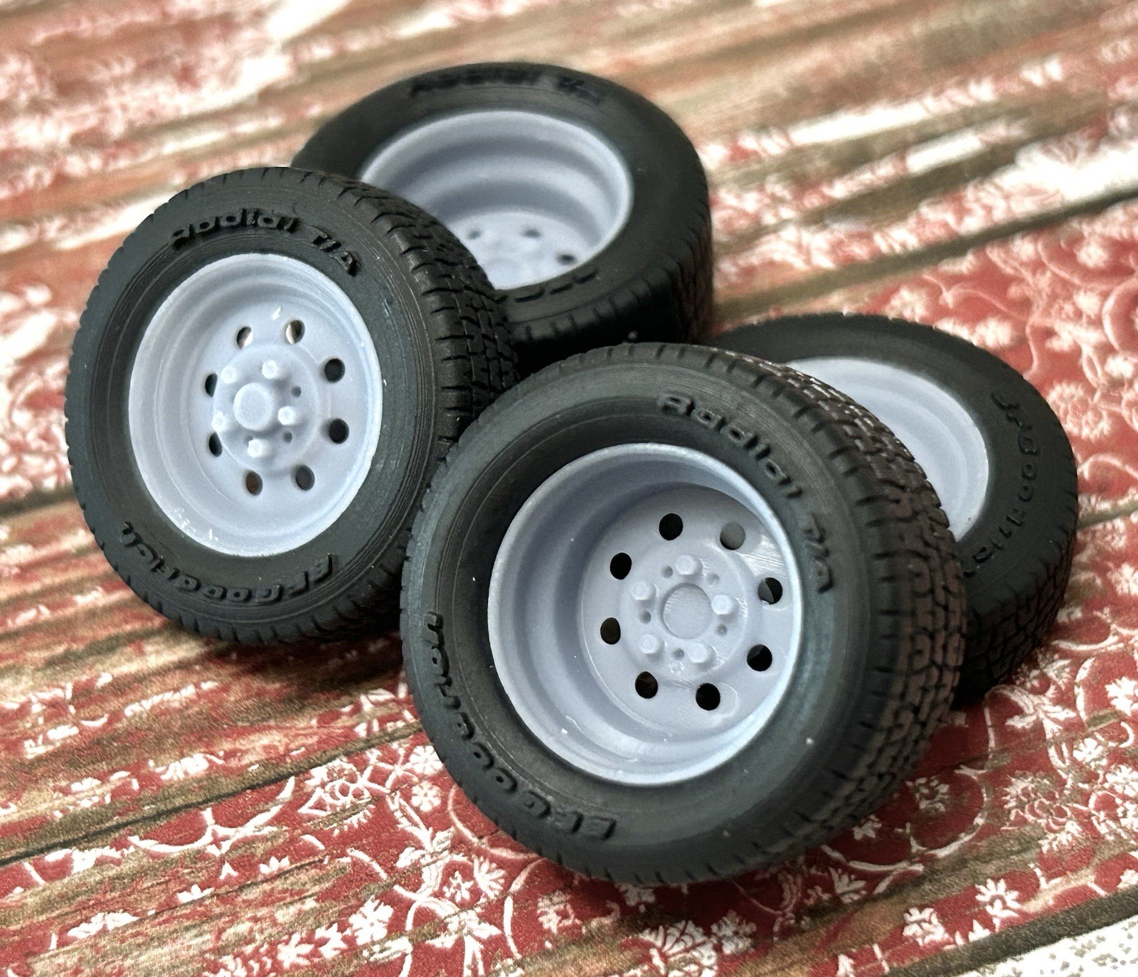 1/24 Scale: 15-inch “Weld Draglite” Resin Wheels W/ Wide Rear Tires