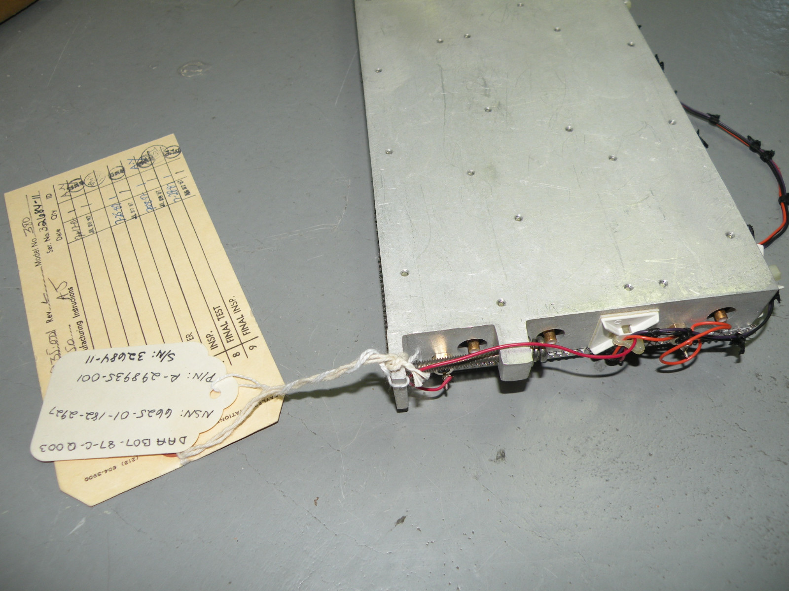 Eaton Fixed Signal / Frequency Generator A5 R 298935-001