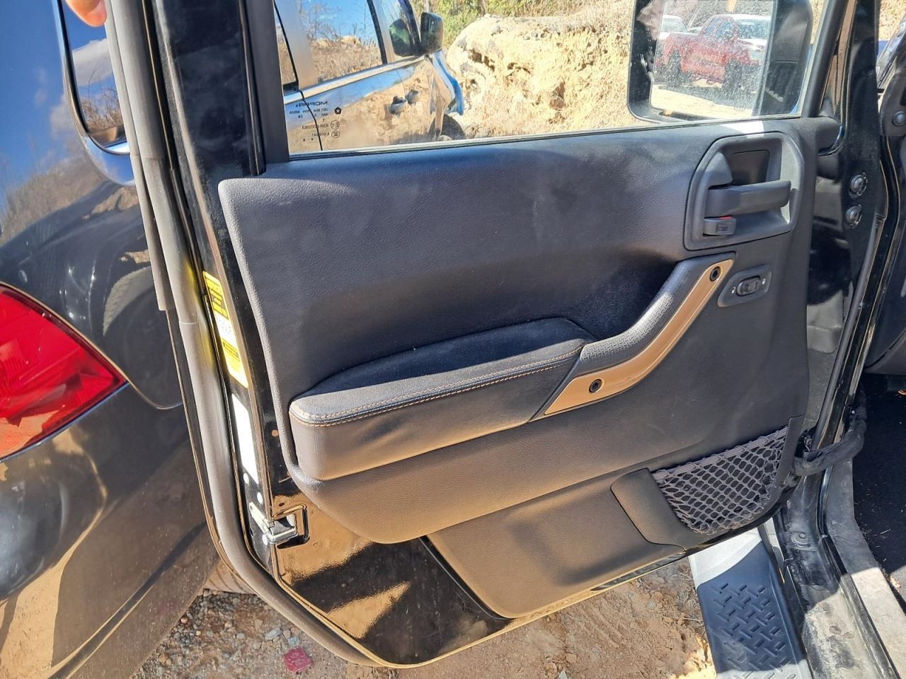 TJ 2014 Glove Box 4861711