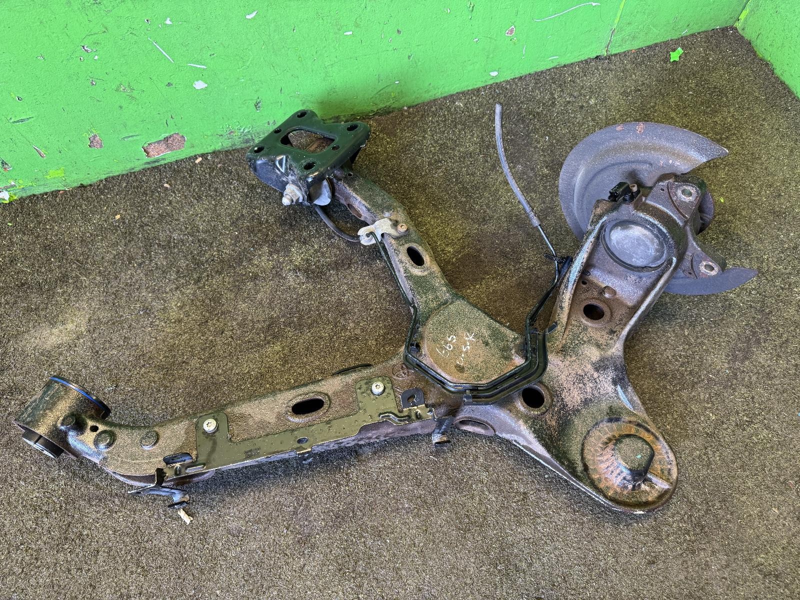 VAUXHALL VIVARO C Mk3 Right Rear Trailing Arm 9807504980 1619266780 19-