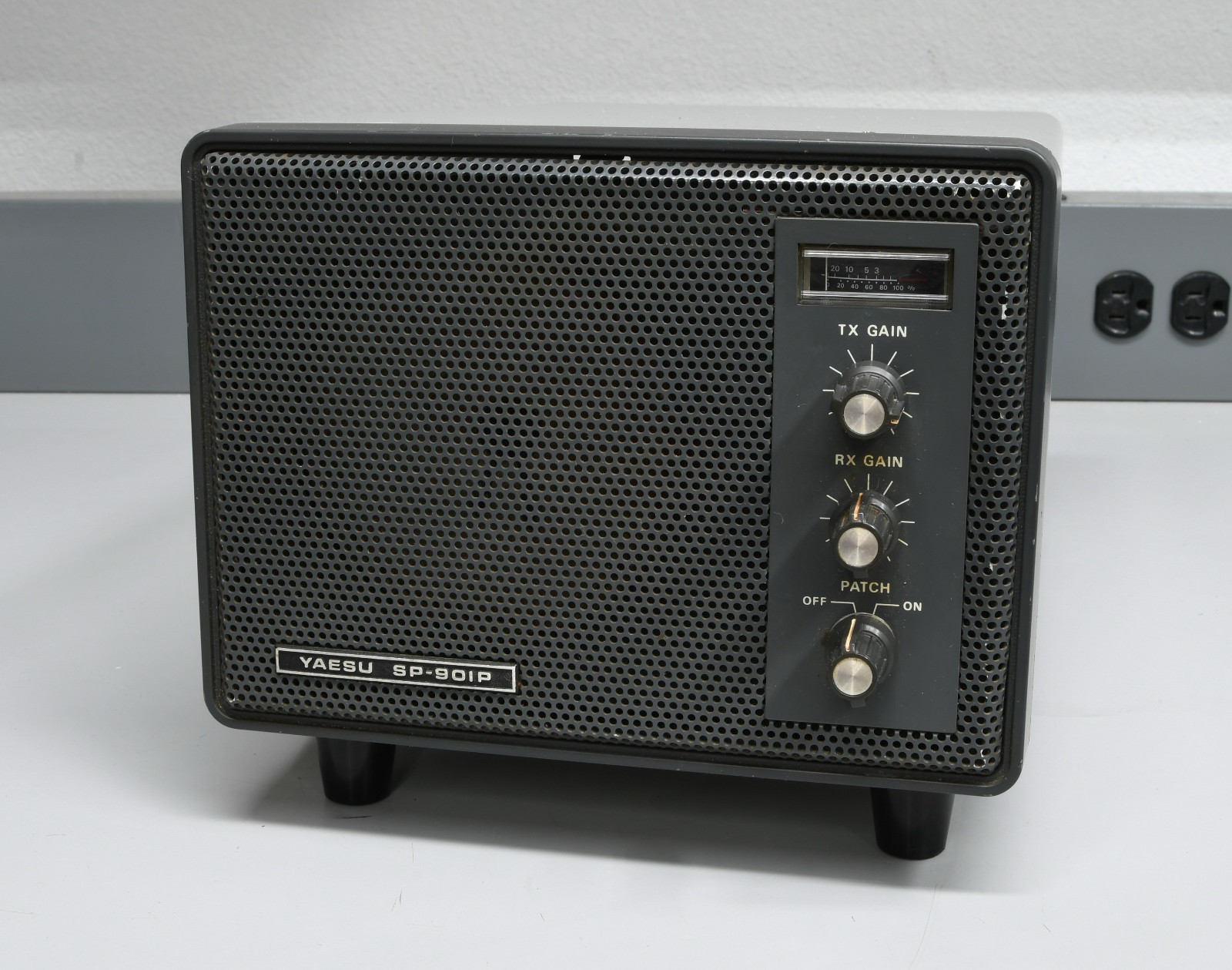 YAESU SP-901P MATCHING SPEAKER with PHONE PATCH for YAESU FT-902DM etc.